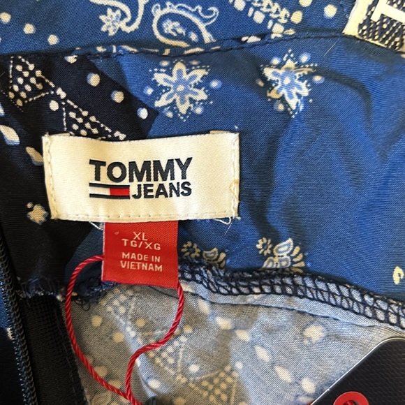 NWT Tommy Hilfiger/Tommy Jeans Dress - Picture 10 of 10